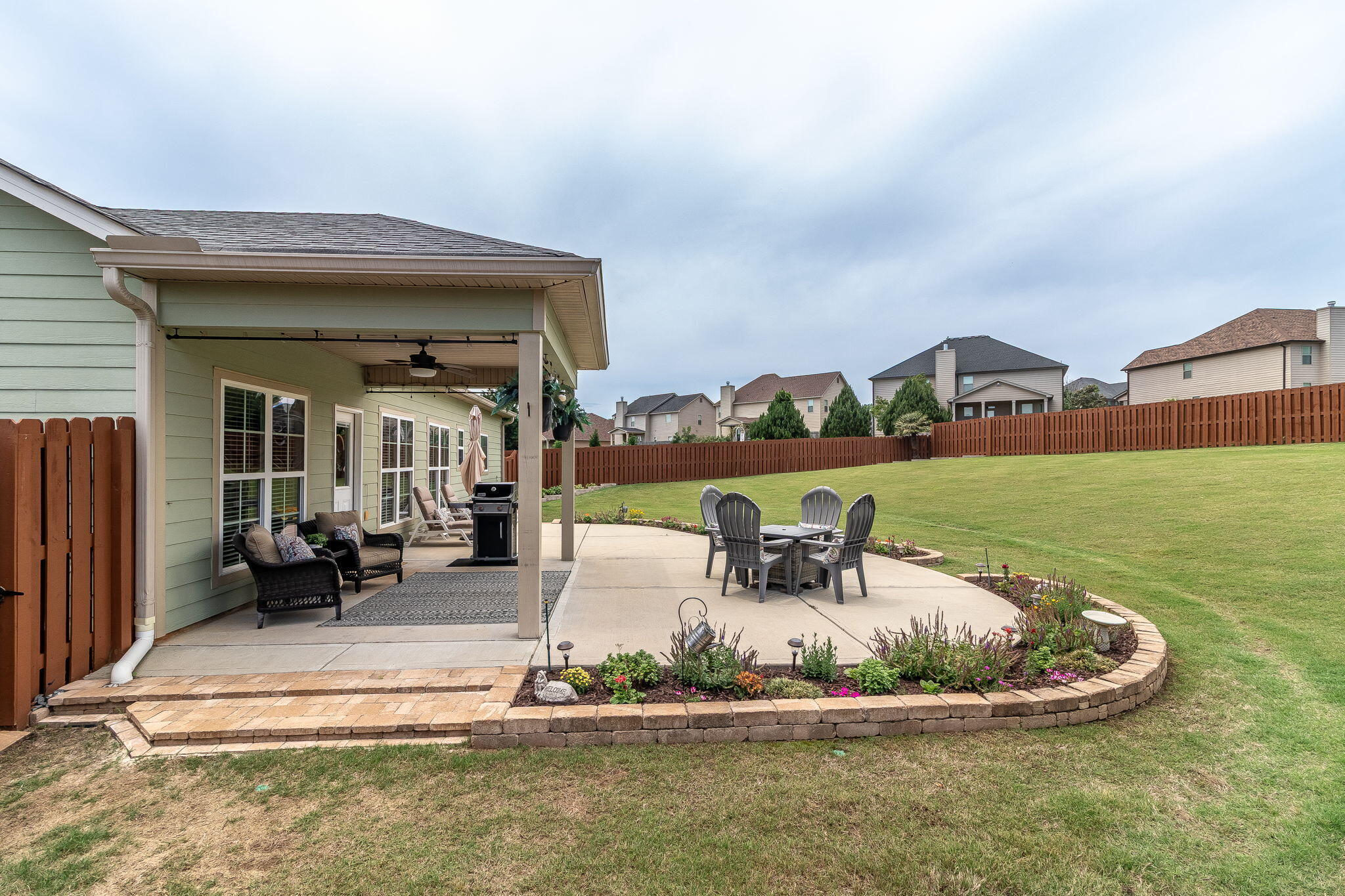 4092 Starview Lane