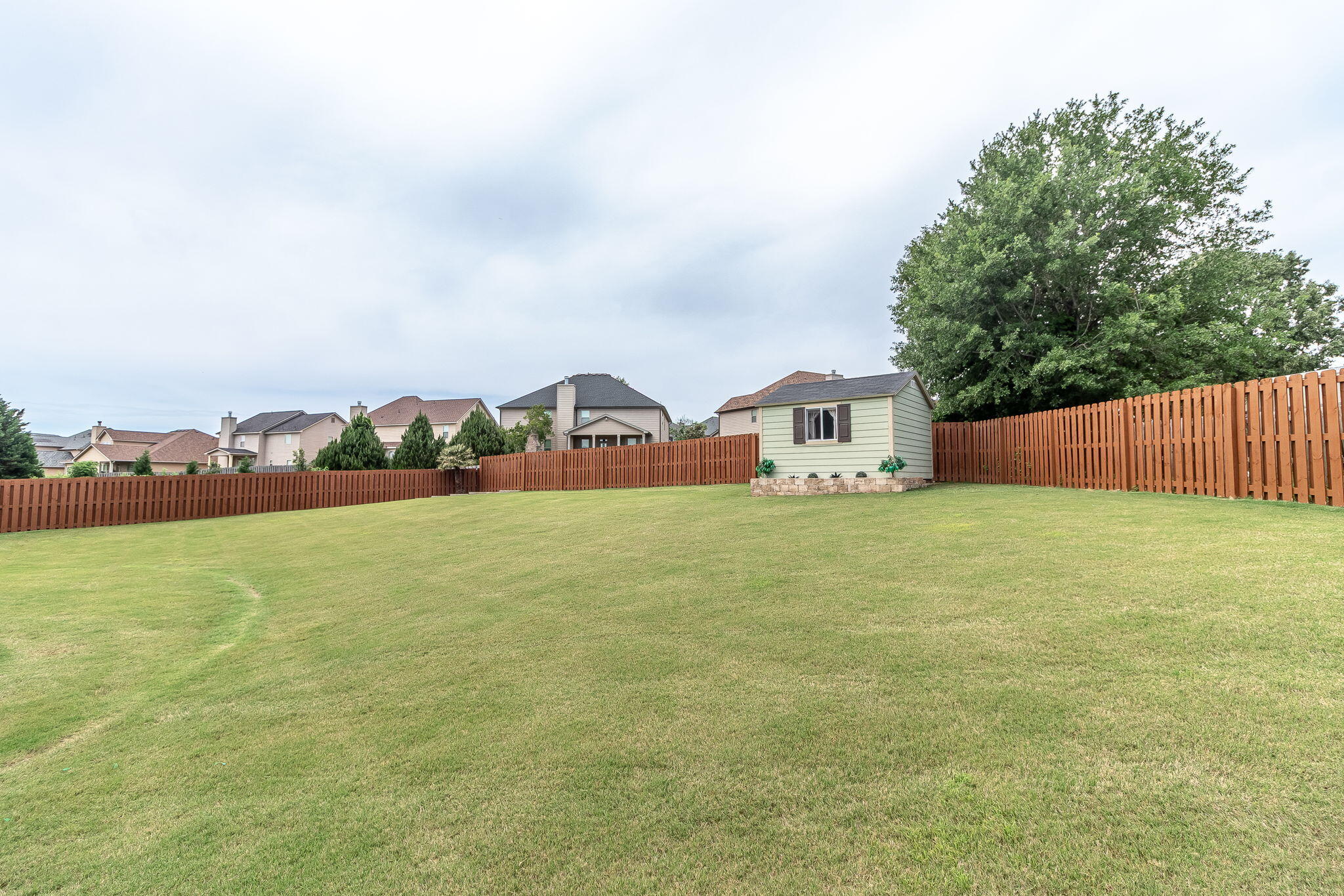 4092 Starview Lane