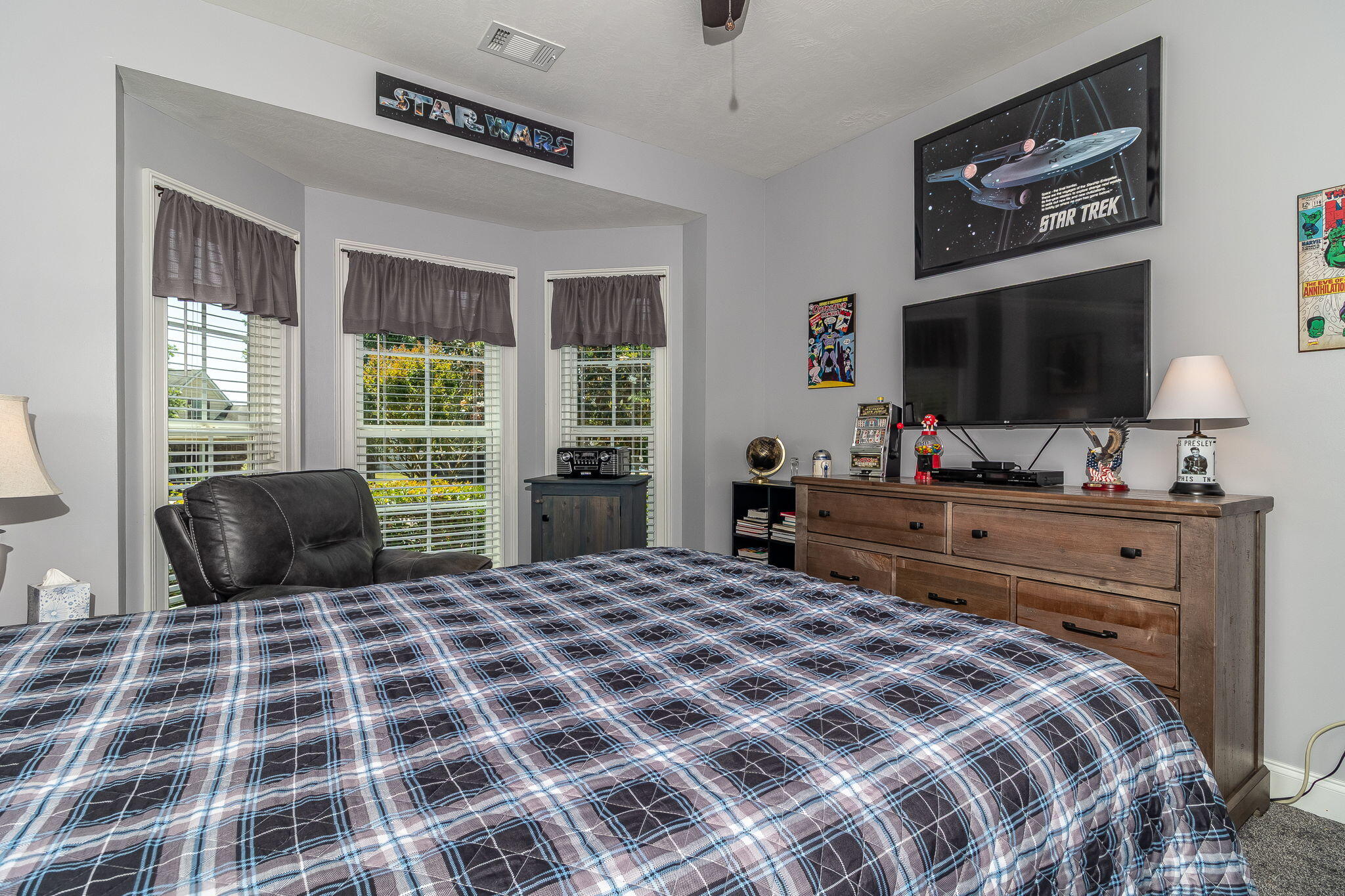 4092 Starview Lane