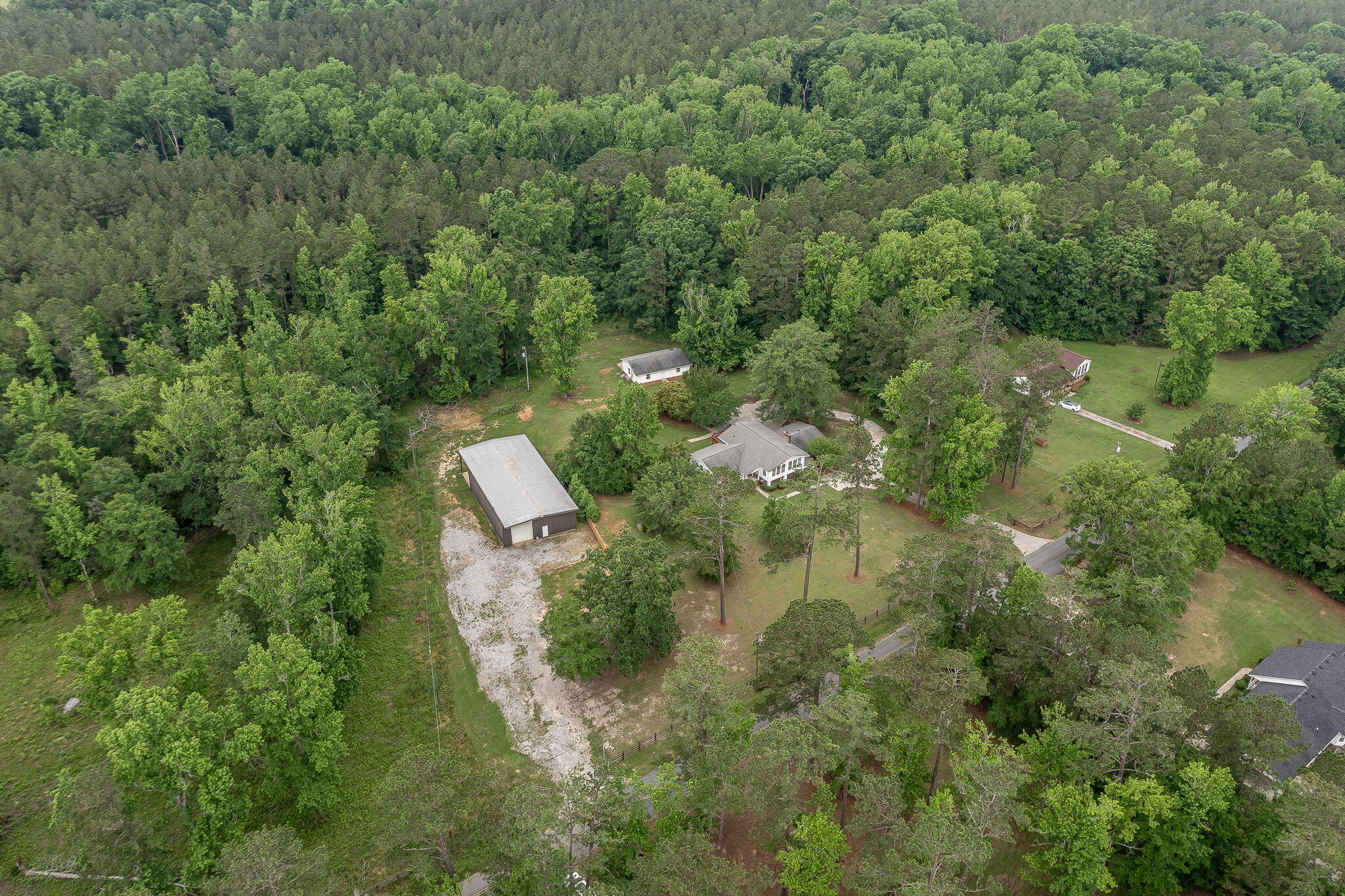 563 Lakewood Drive