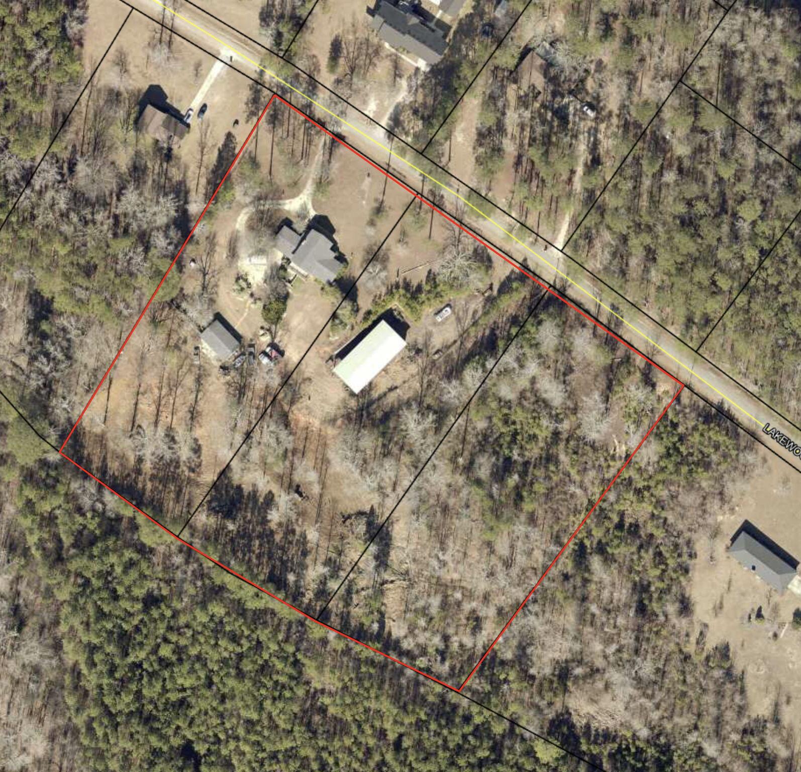 563 Lakewood Drive