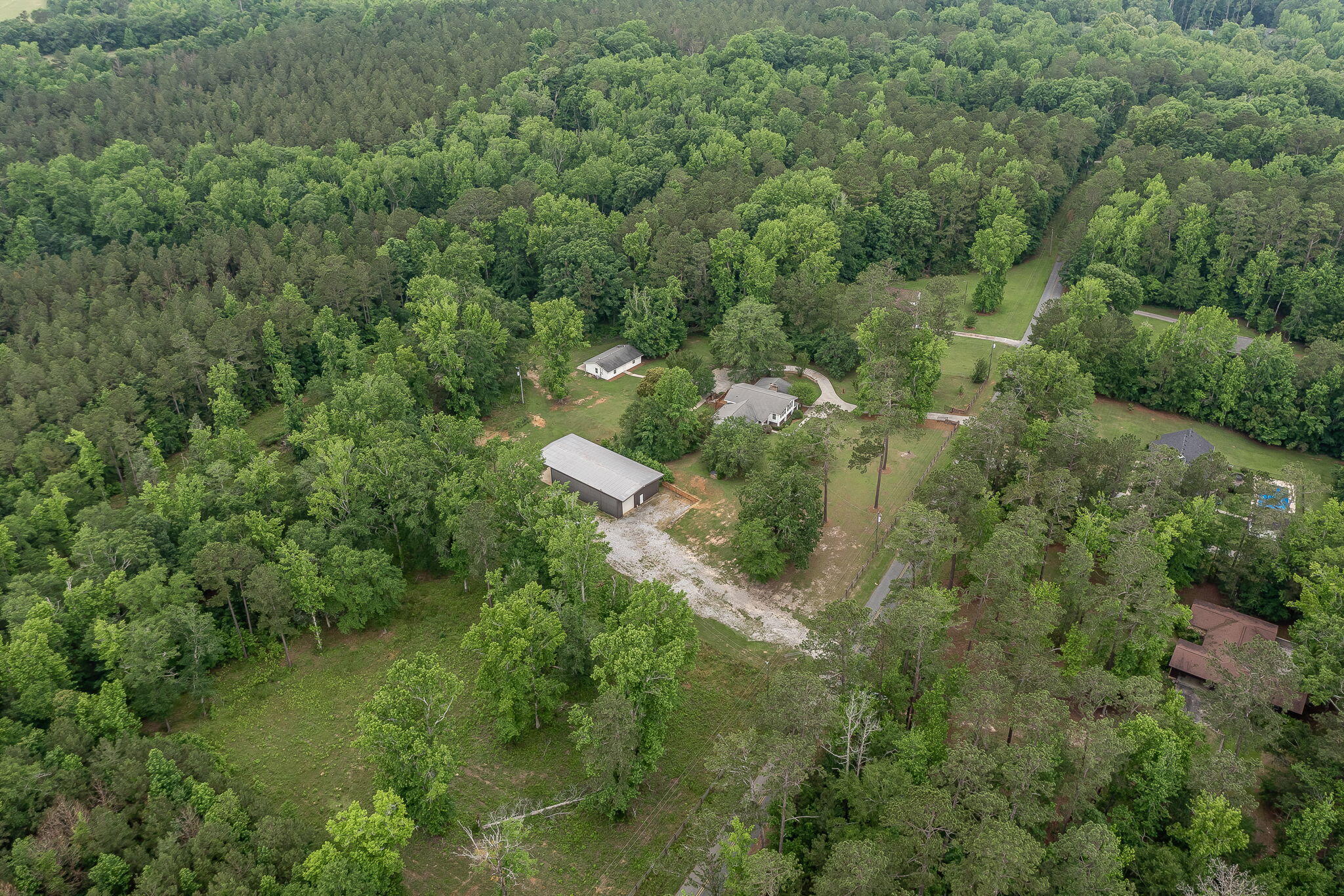 563 Lakewood Drive