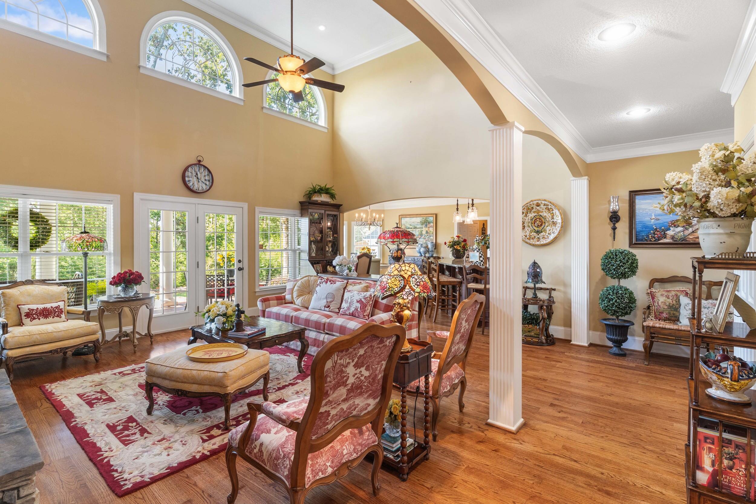1003 Mohawk Drive