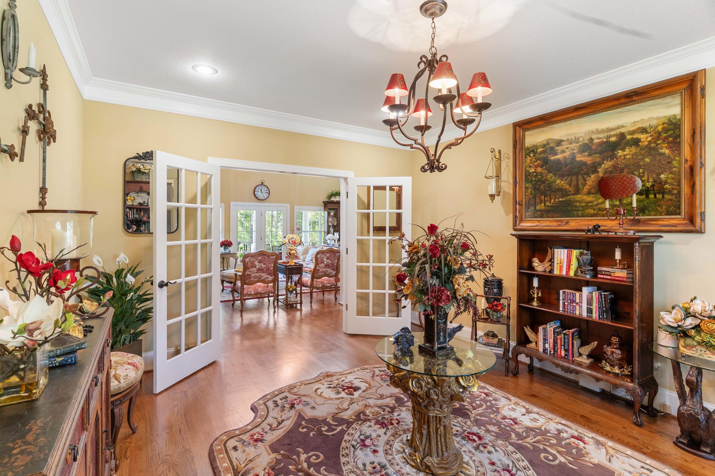1003 Mohawk Drive
