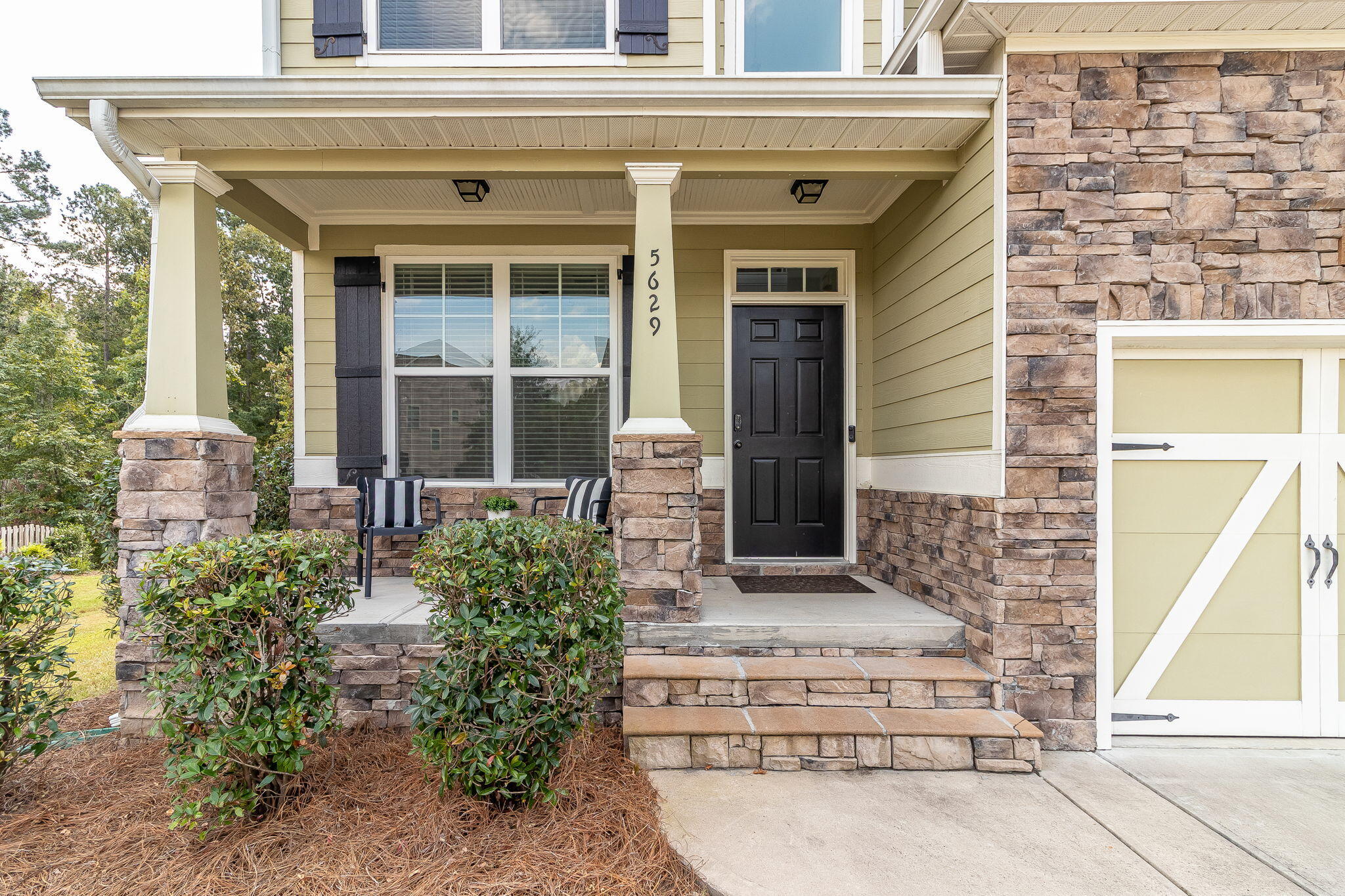 5629 Sunbury Loop