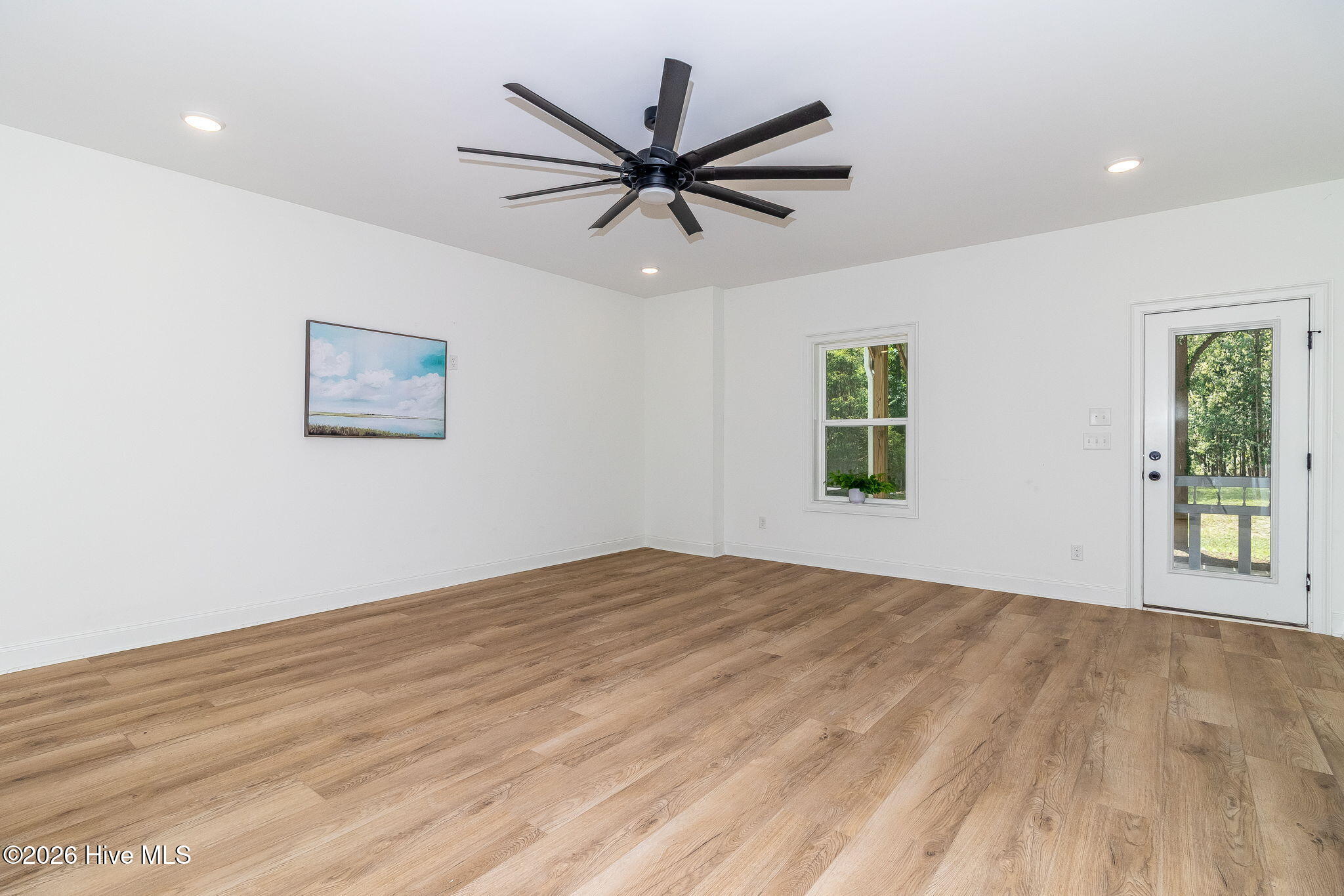 5629 Sunbury Loop