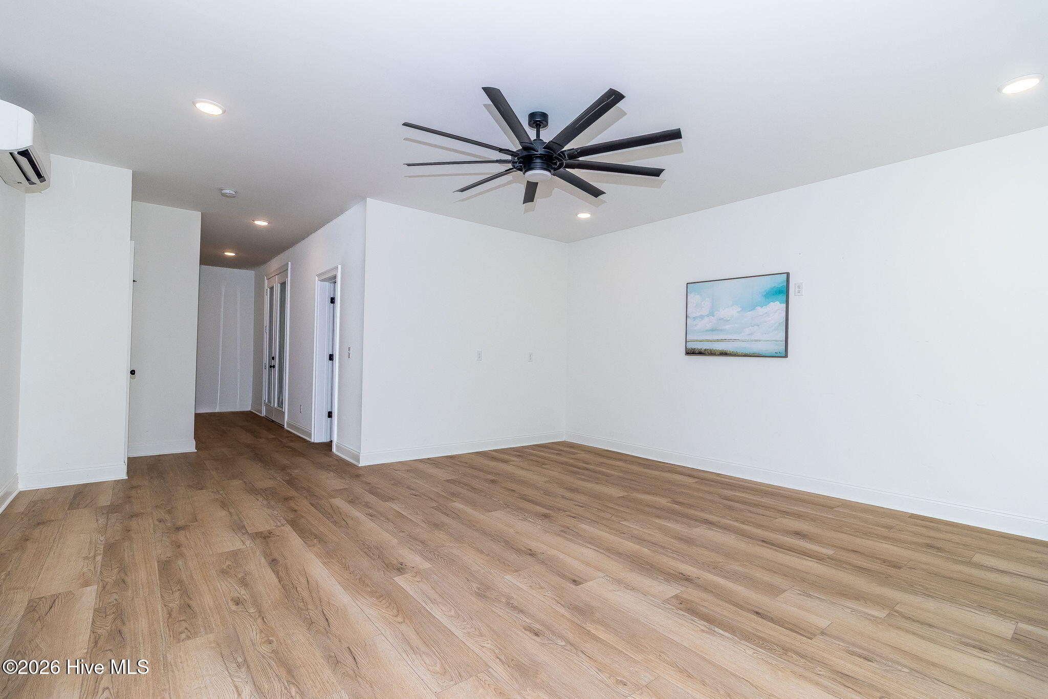 5629 Sunbury Loop