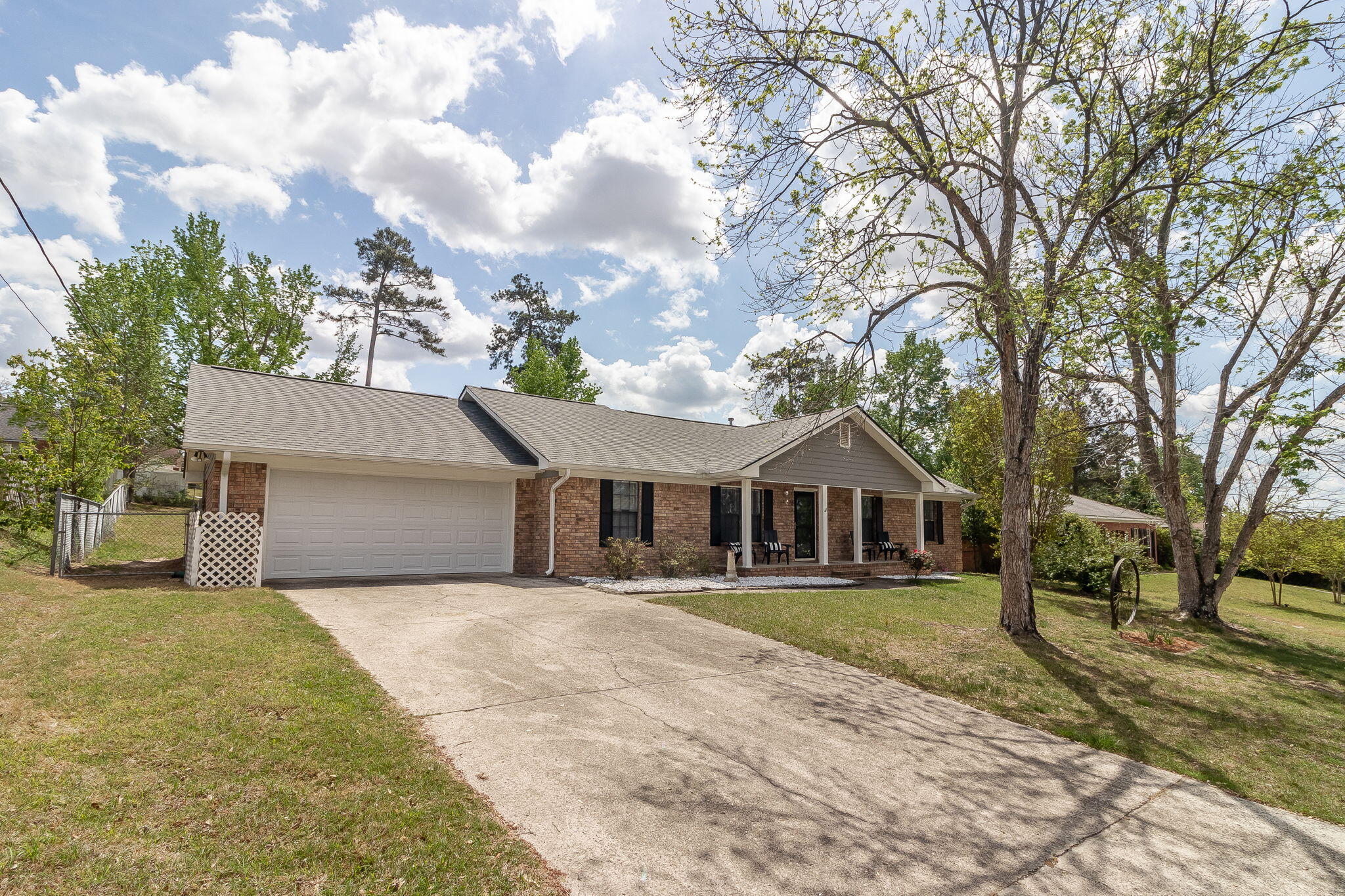 4344 Creekview Drive