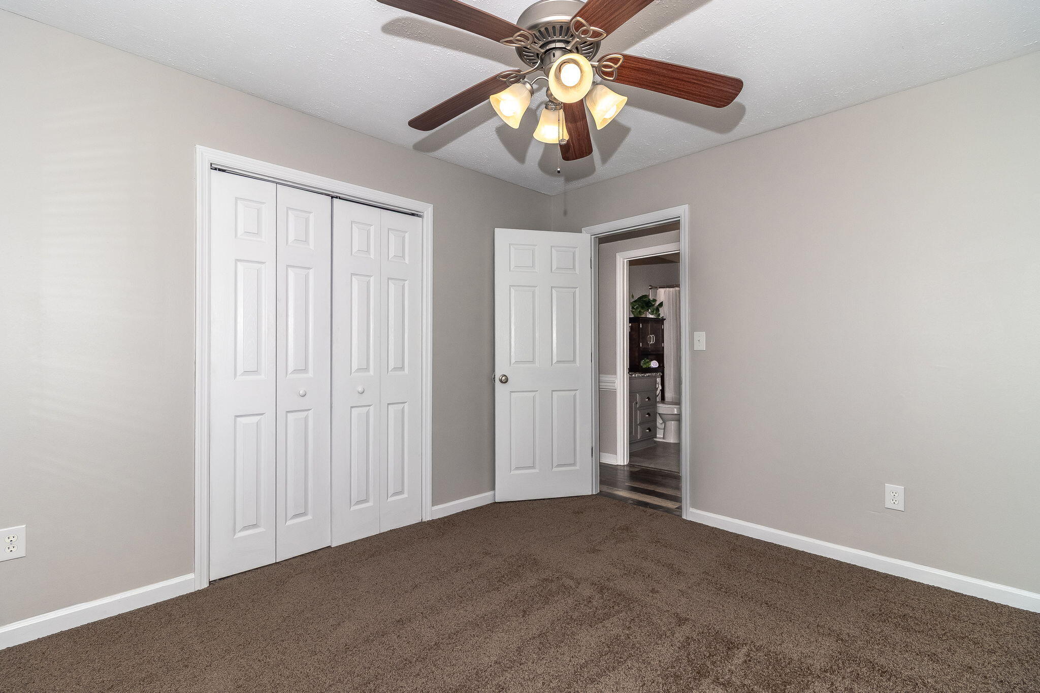 4344 Creekview Drive