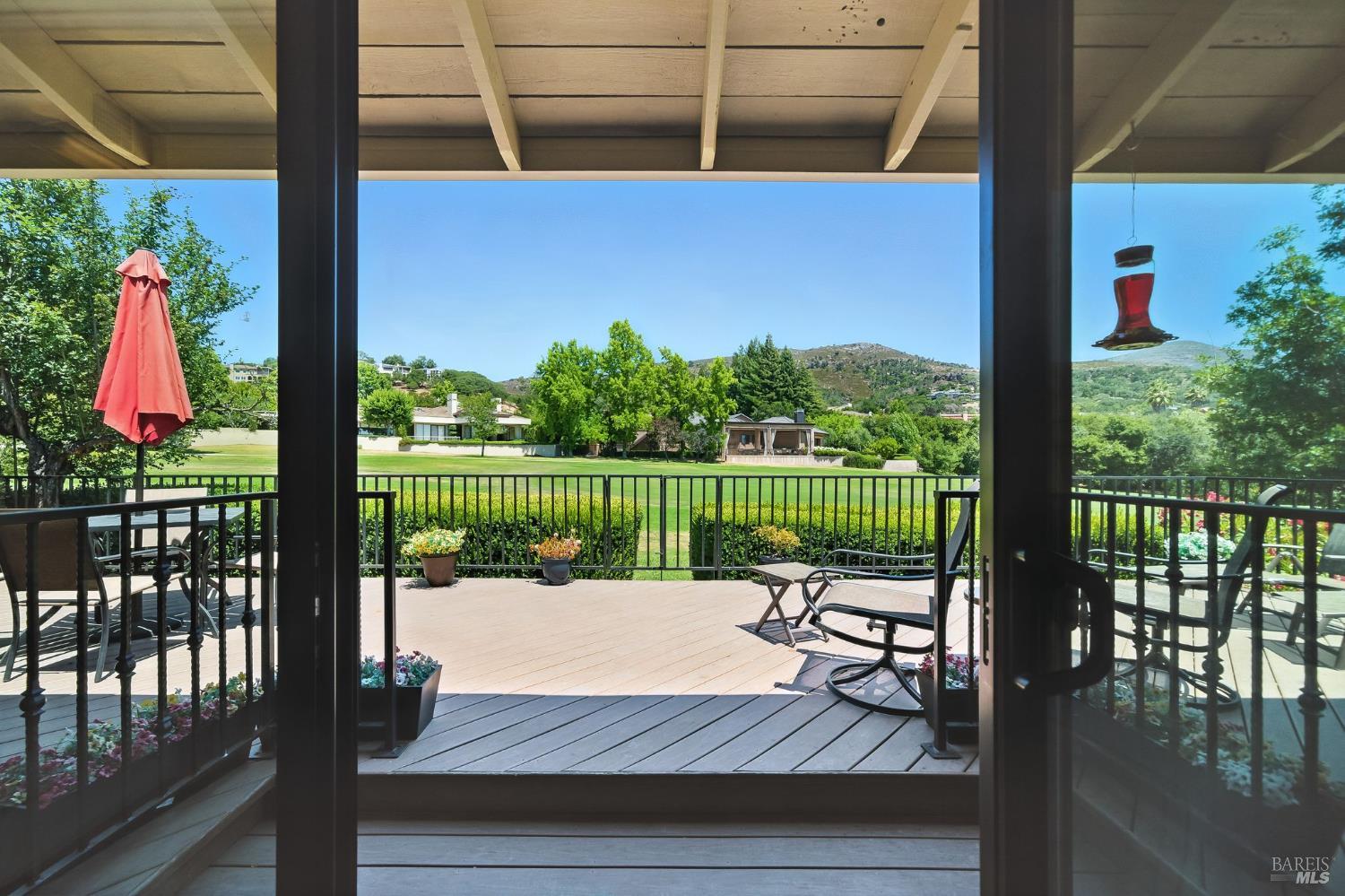 873 Oak Leaf Way