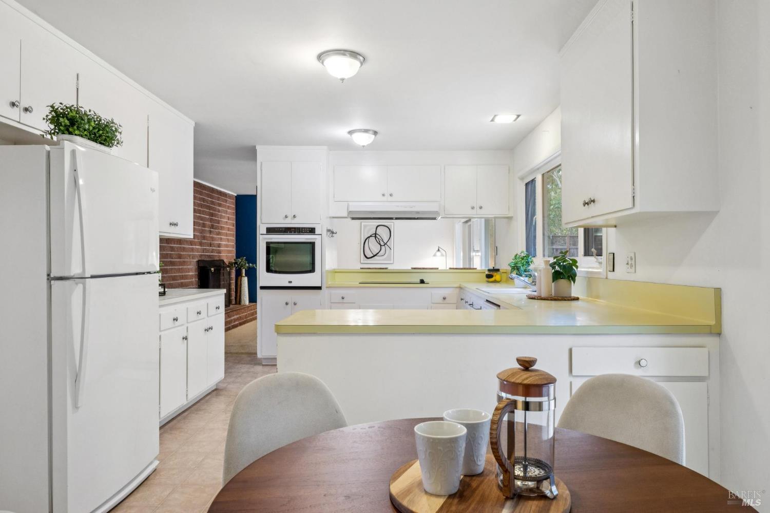 295 Stuyvesant Drive