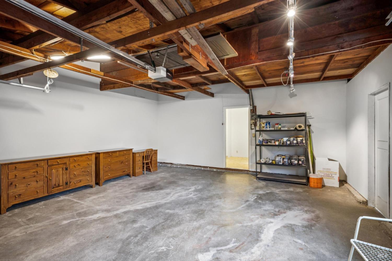 295 Stuyvesant Drive