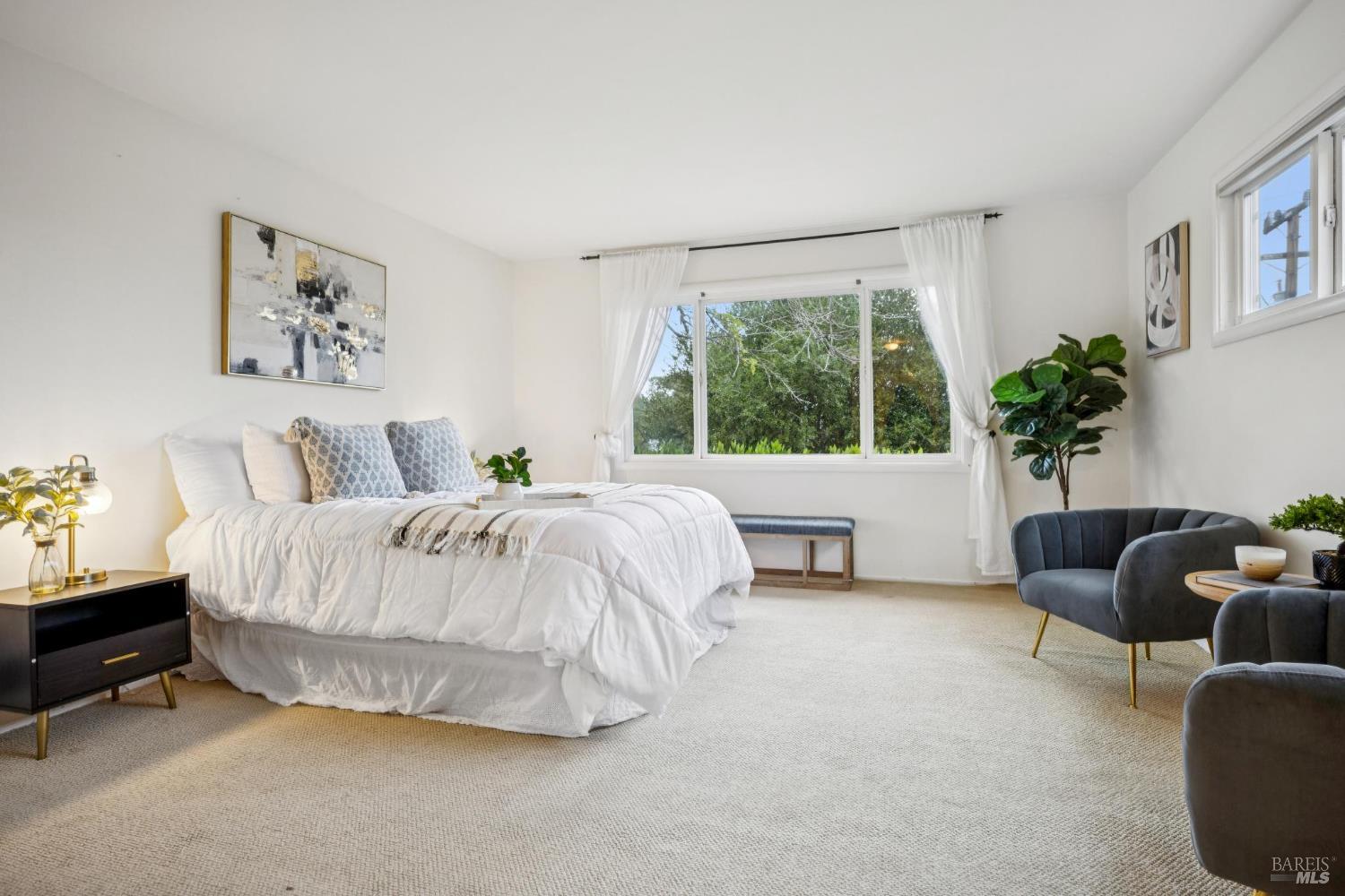 295 Stuyvesant Drive