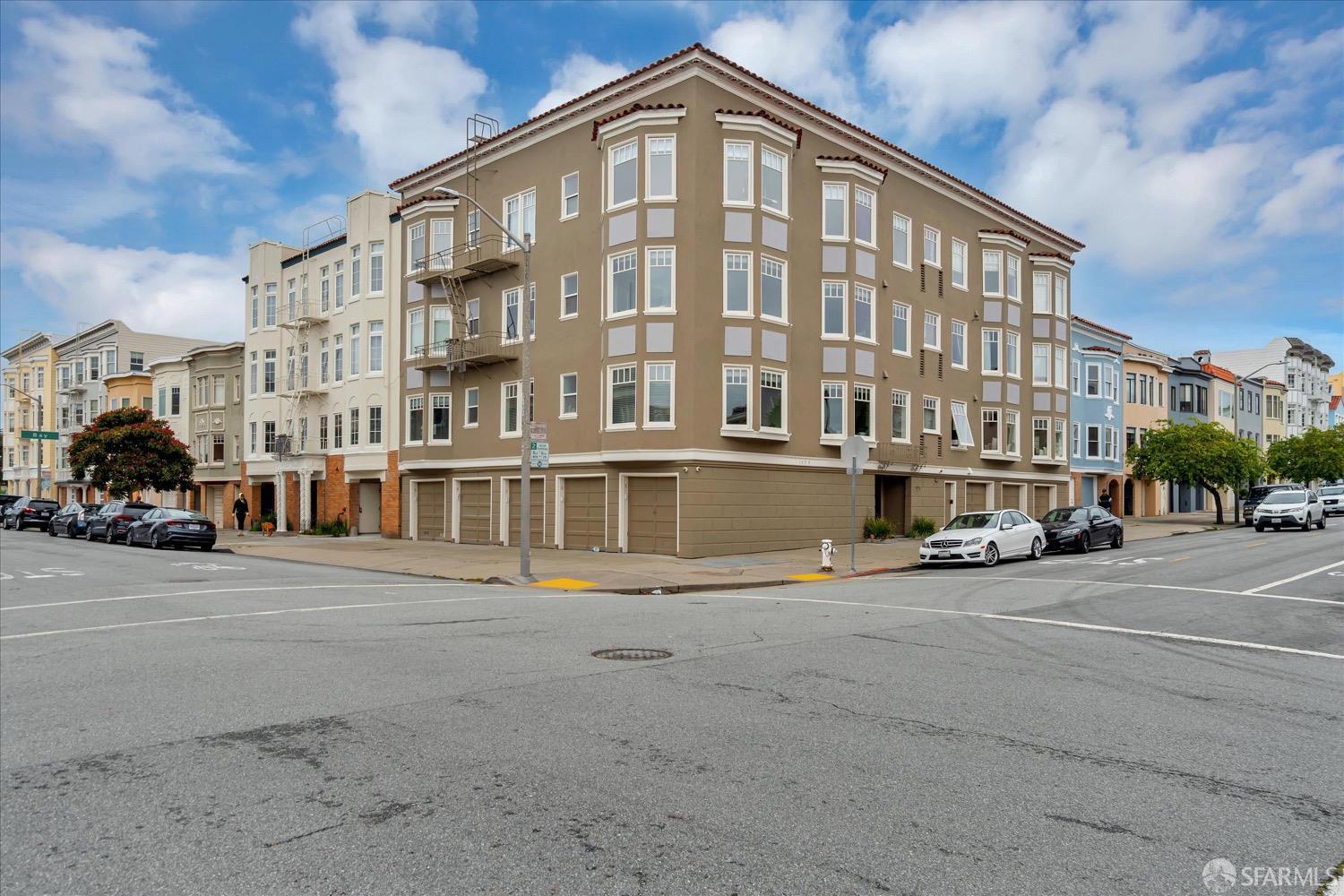 1490 Francisco St #10