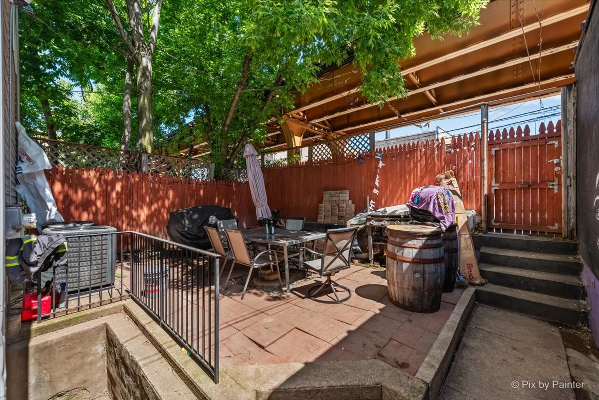 2113 N Bingham Street