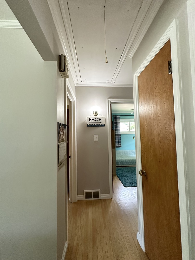 1199 Iroquois Drive