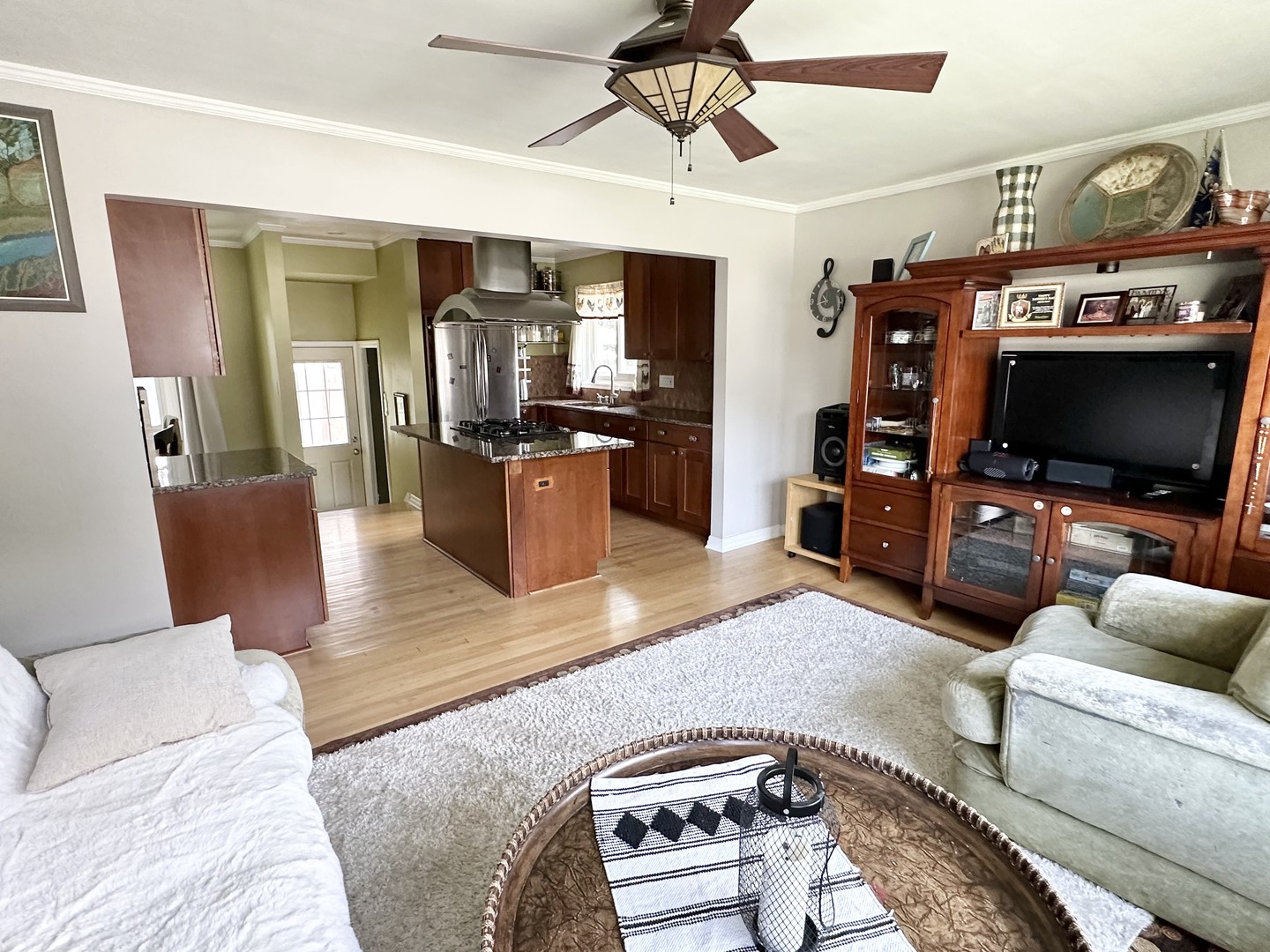 1199 Iroquois Drive