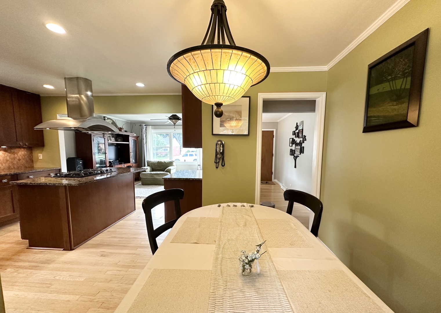 1199 Iroquois Drive