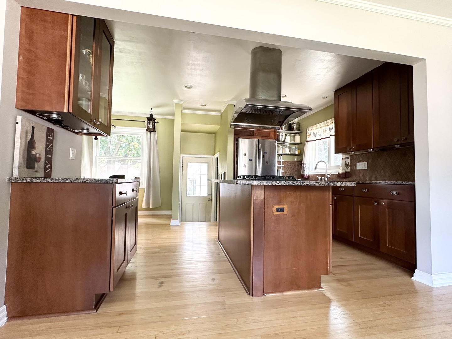 1199 Iroquois Drive