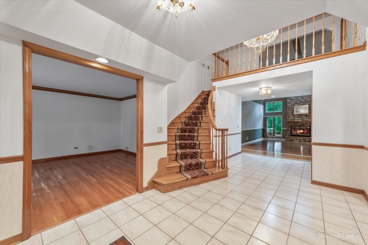 984 W Highland Avenue