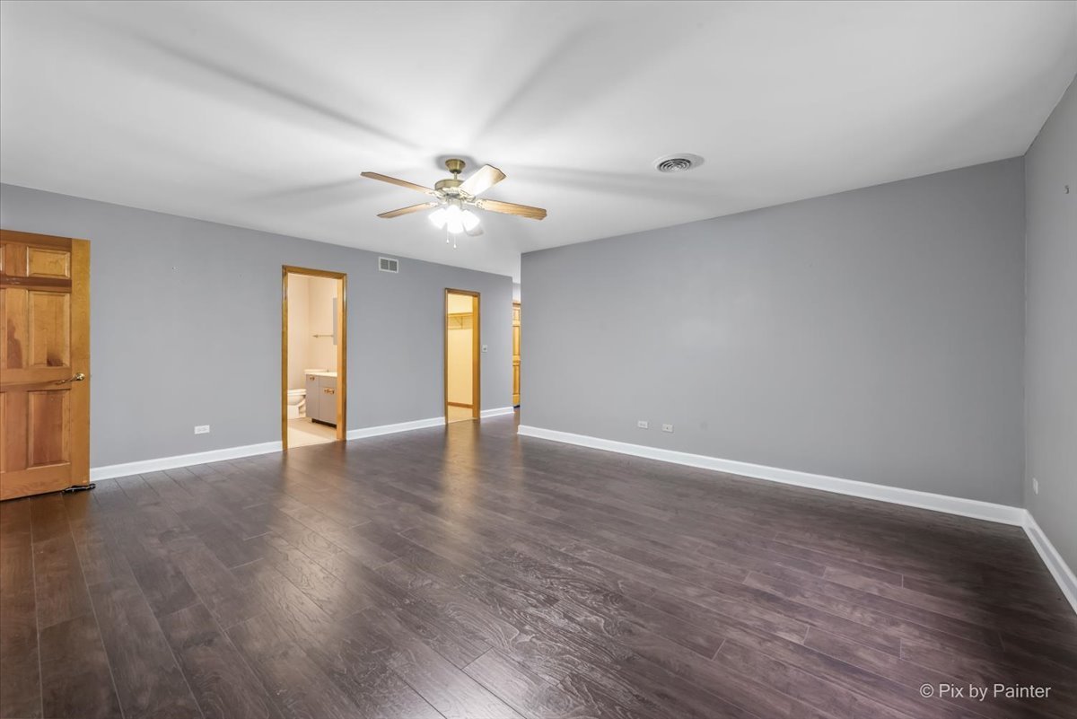 984 W Highland Avenue
