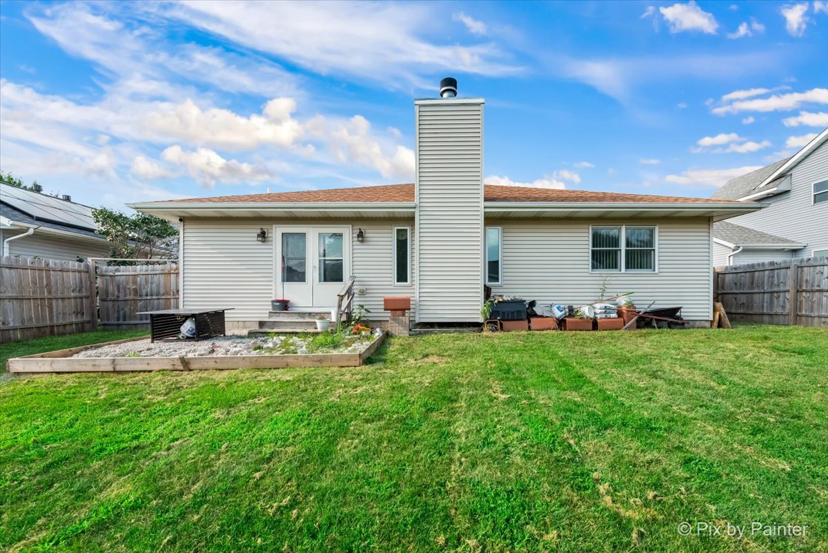 724 Redwood Court