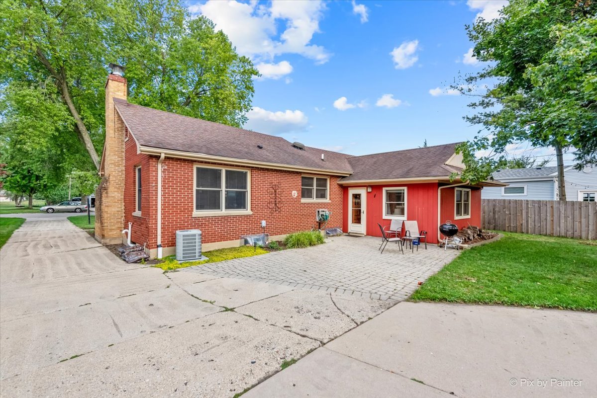 105 Carpenter Boulevard