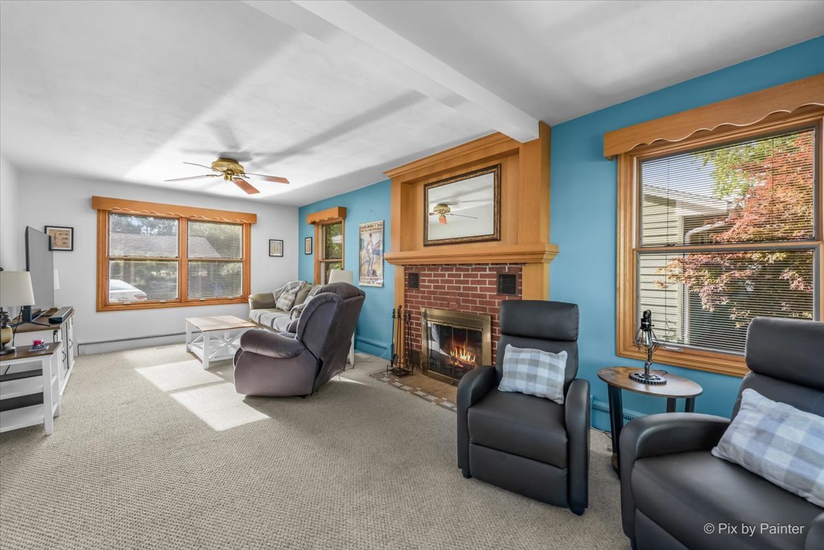 105 Carpenter Boulevard