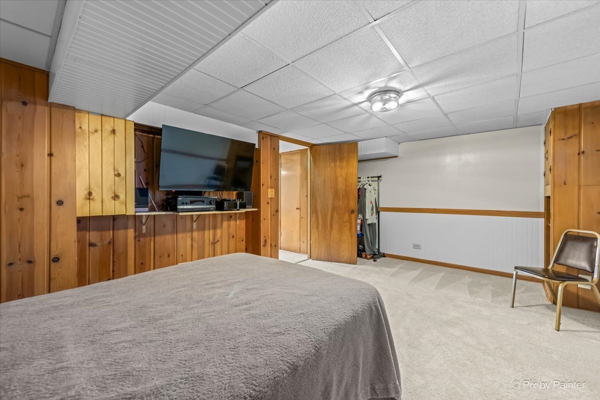105 Carpenter Boulevard