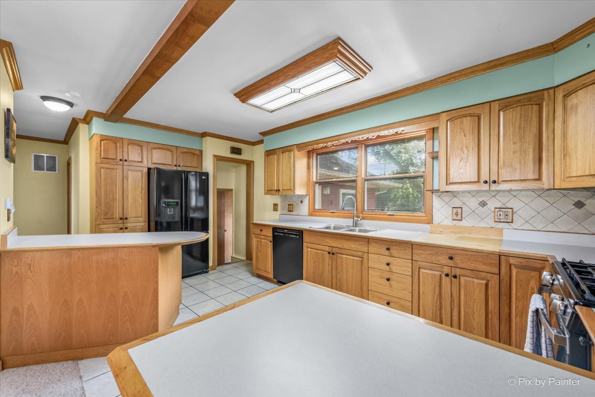 105 Carpenter Boulevard