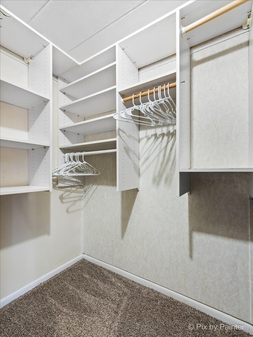 435 Cavalier Court Unit: 305