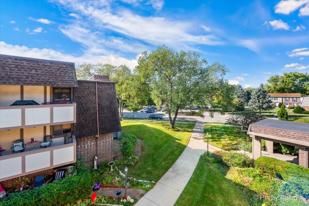 435 Cavalier Court Unit: 305