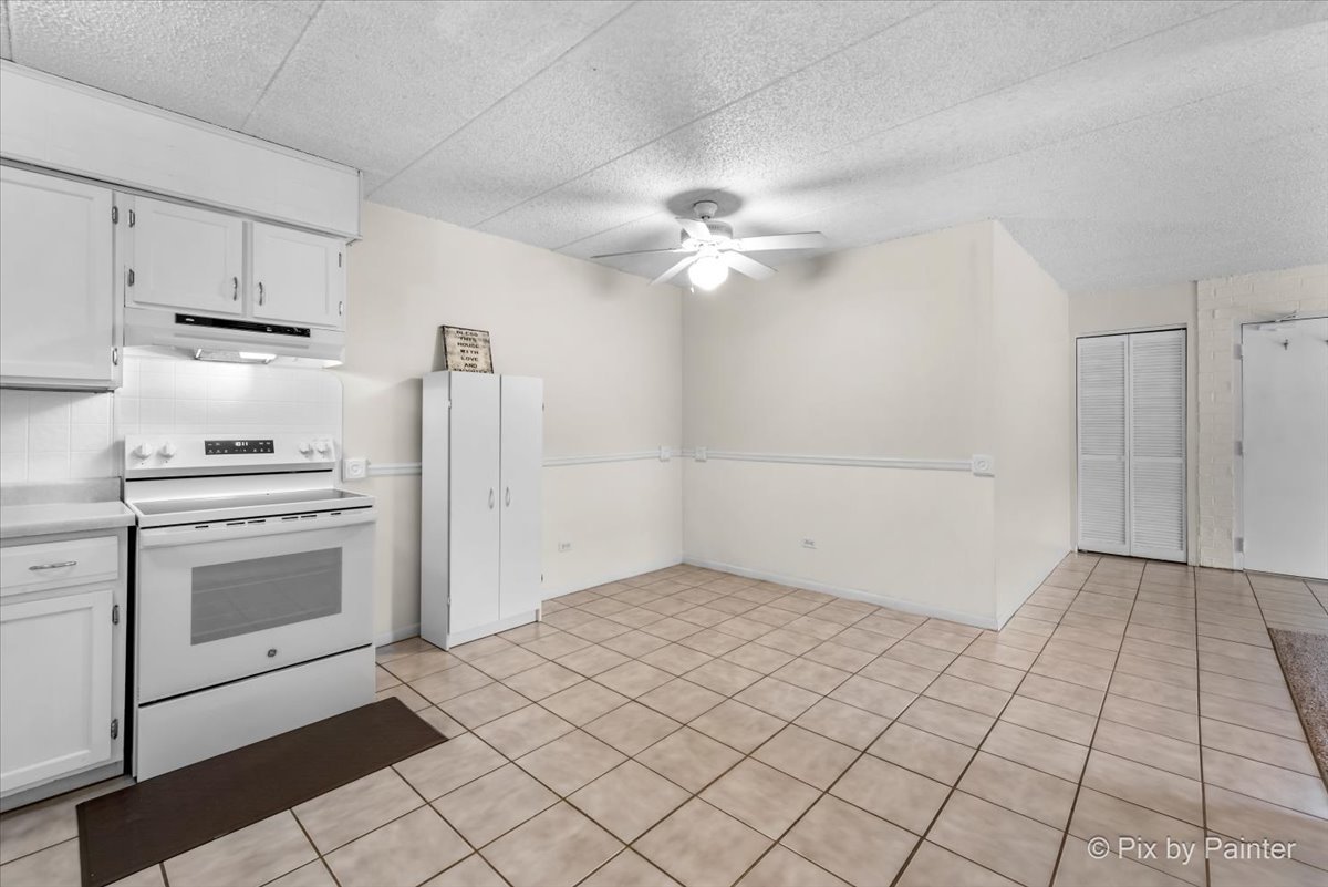 435 Cavalier Court Unit: 305