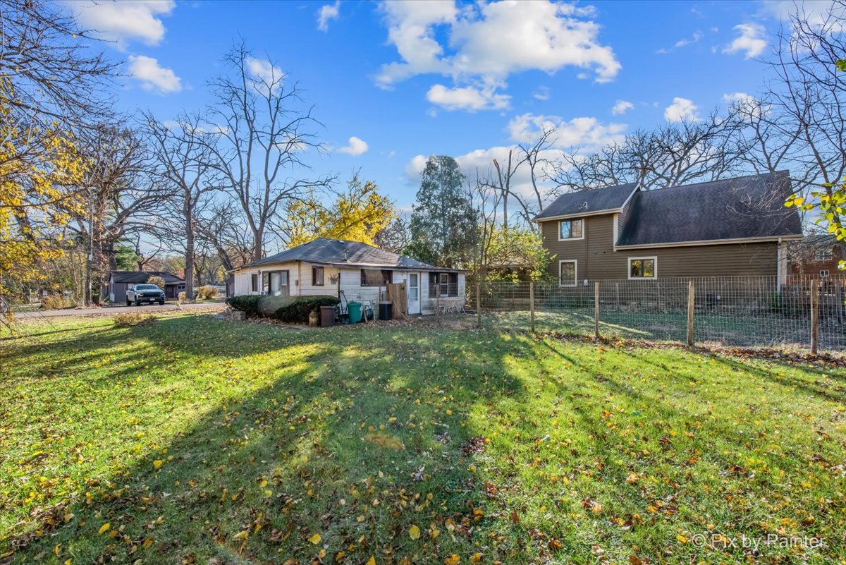 3004 Grove Lane