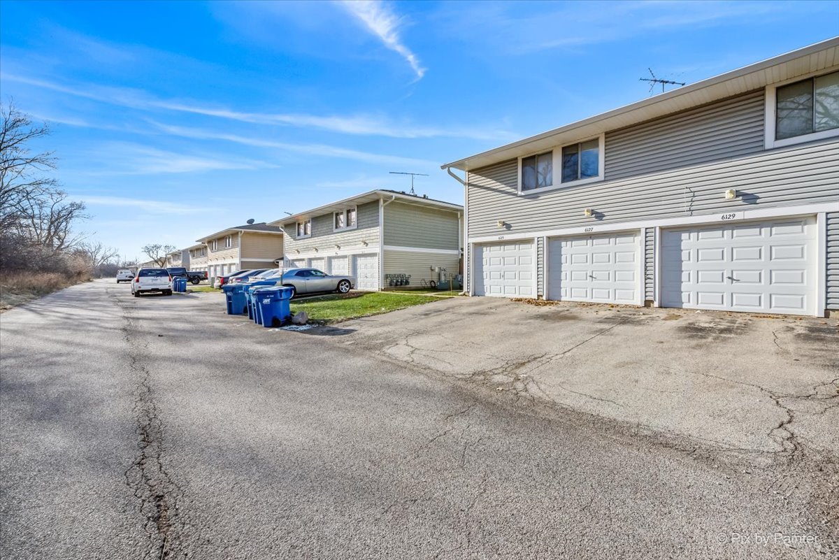 6129 Kit Carson Drive Unit: 6129