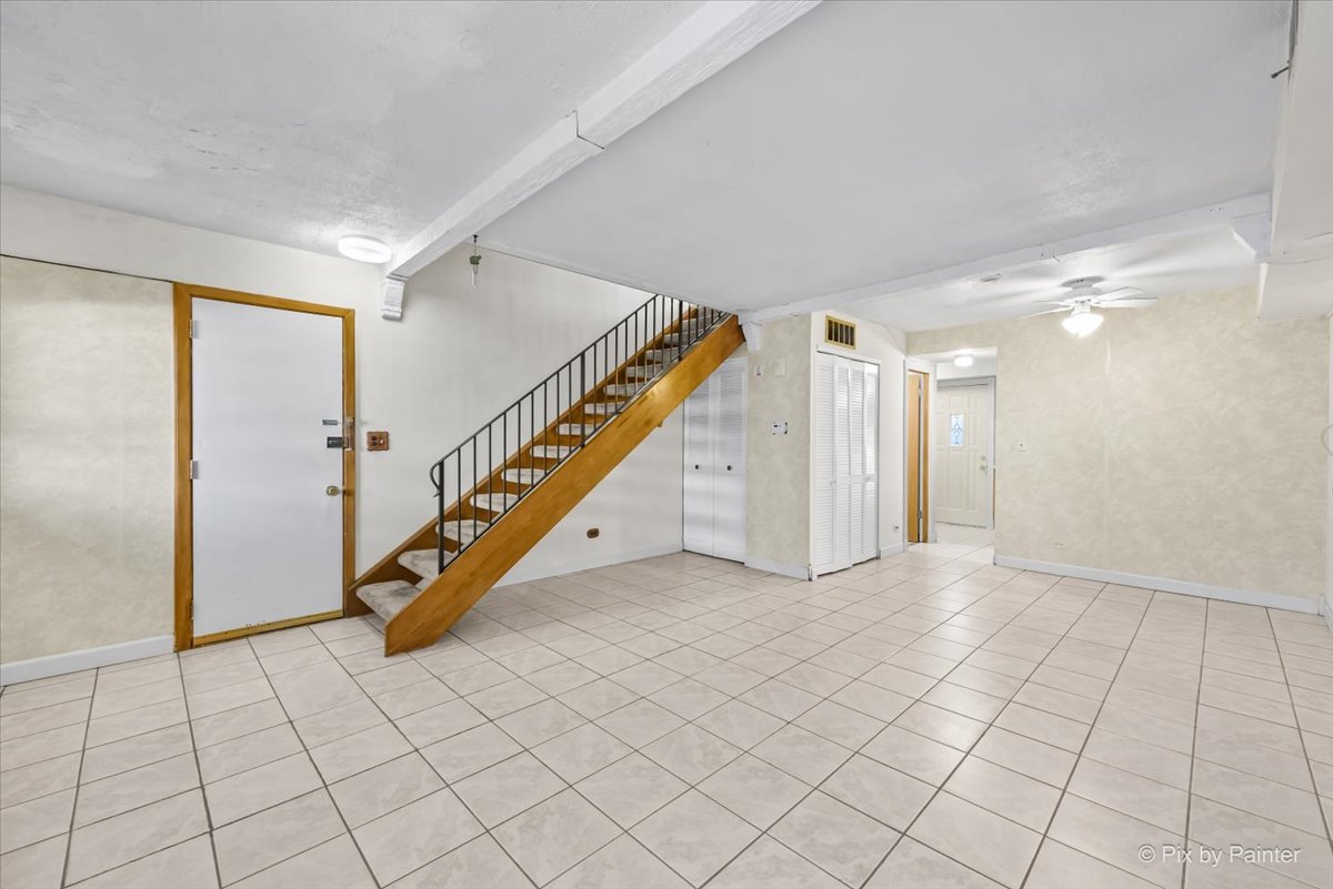6129 Kit Carson Drive Unit: 6129