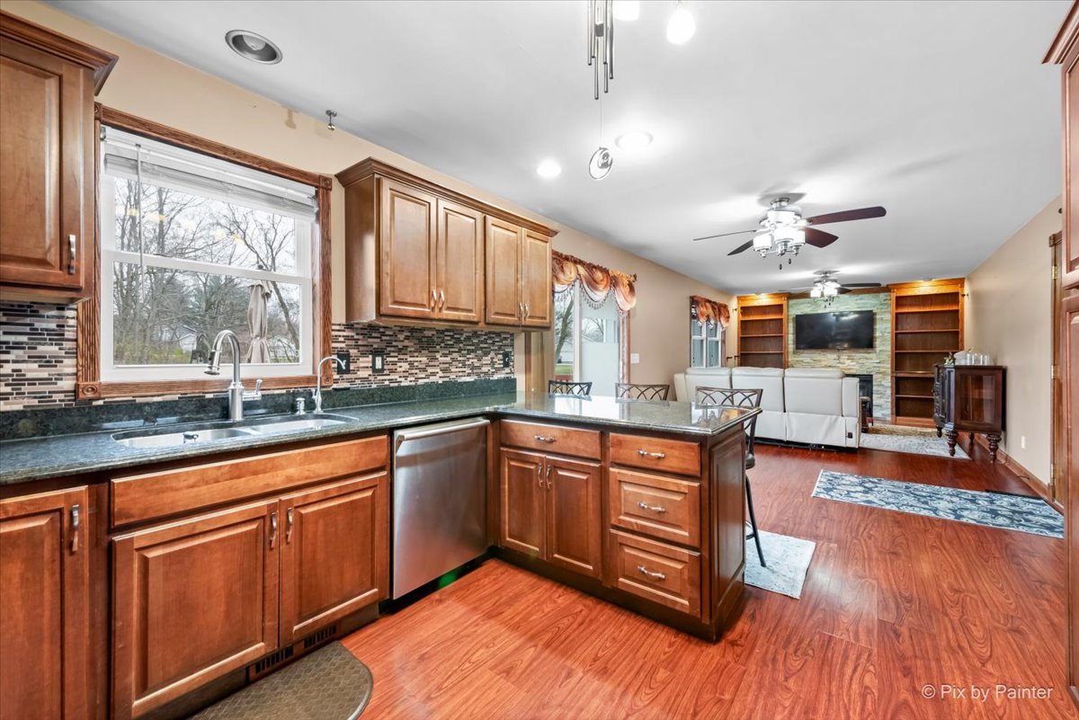 401 Atlantic Drive NE