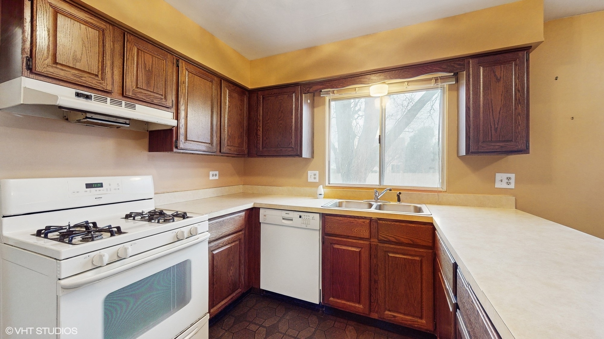 1145 La Fayette Drive