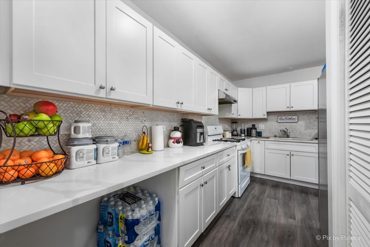 1024 Oakland Drive