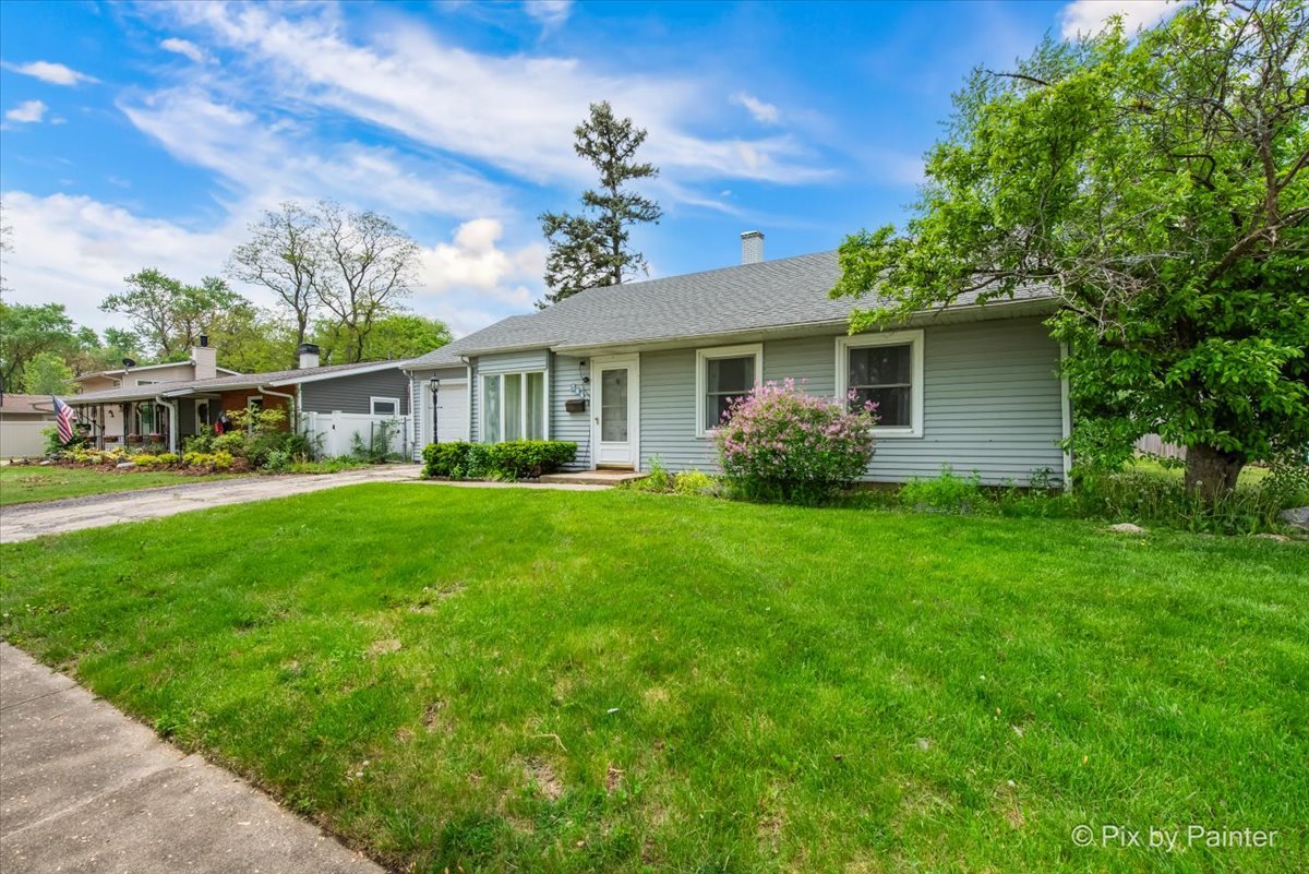 706 Parkside Circle