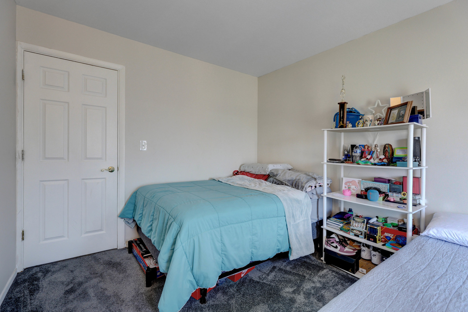 719 N Killarney Court Unit: 2B