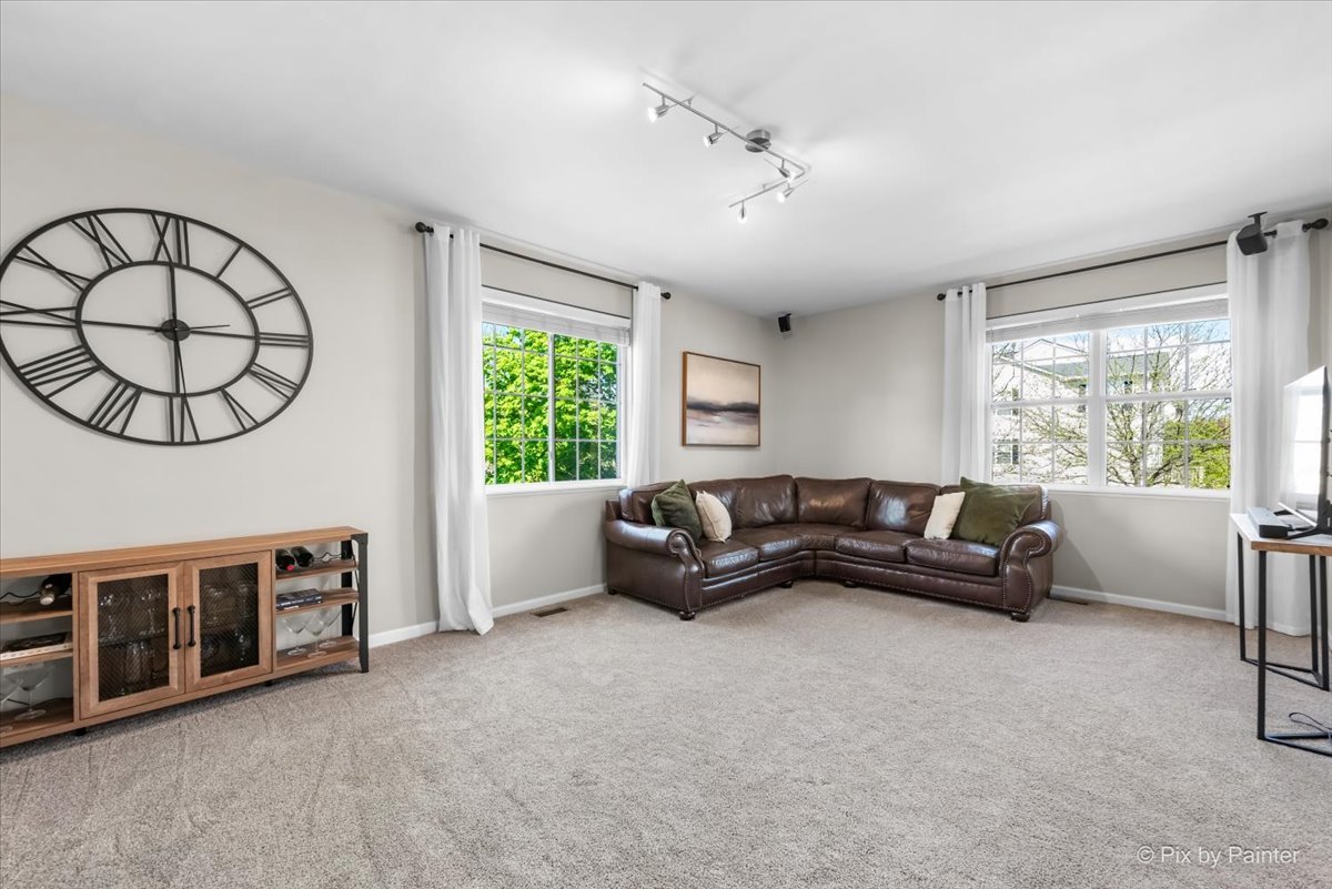 323 Evergreen Circle