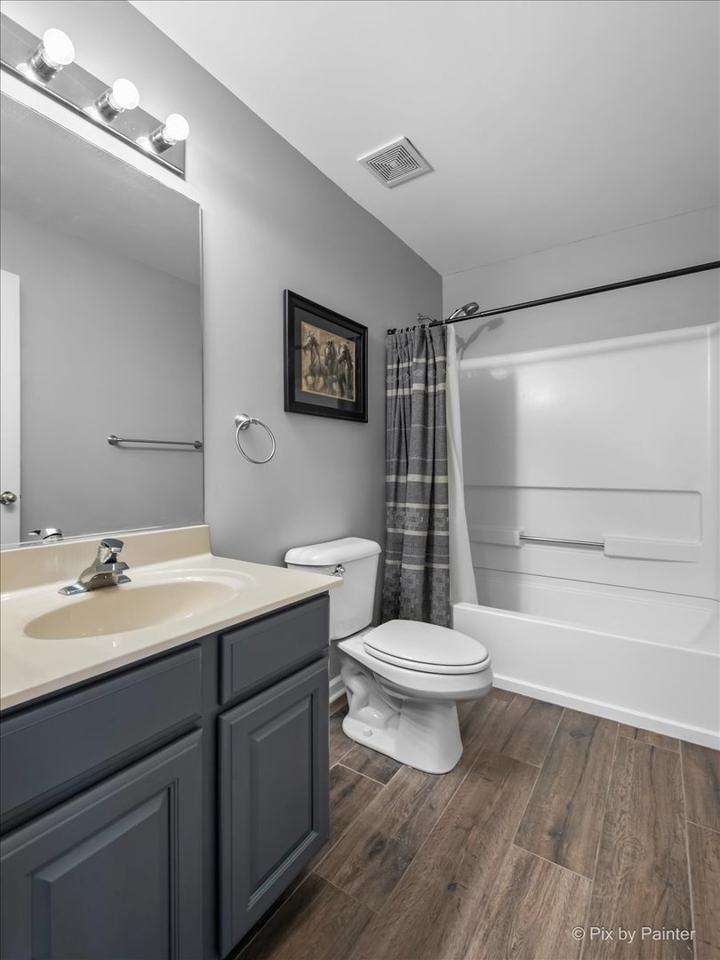 323 Evergreen Circle