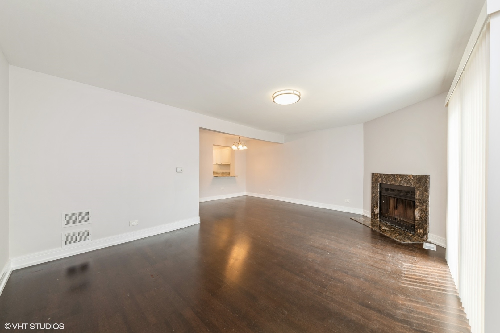 1841 SESSIONS WALK Drive Unit: 1841