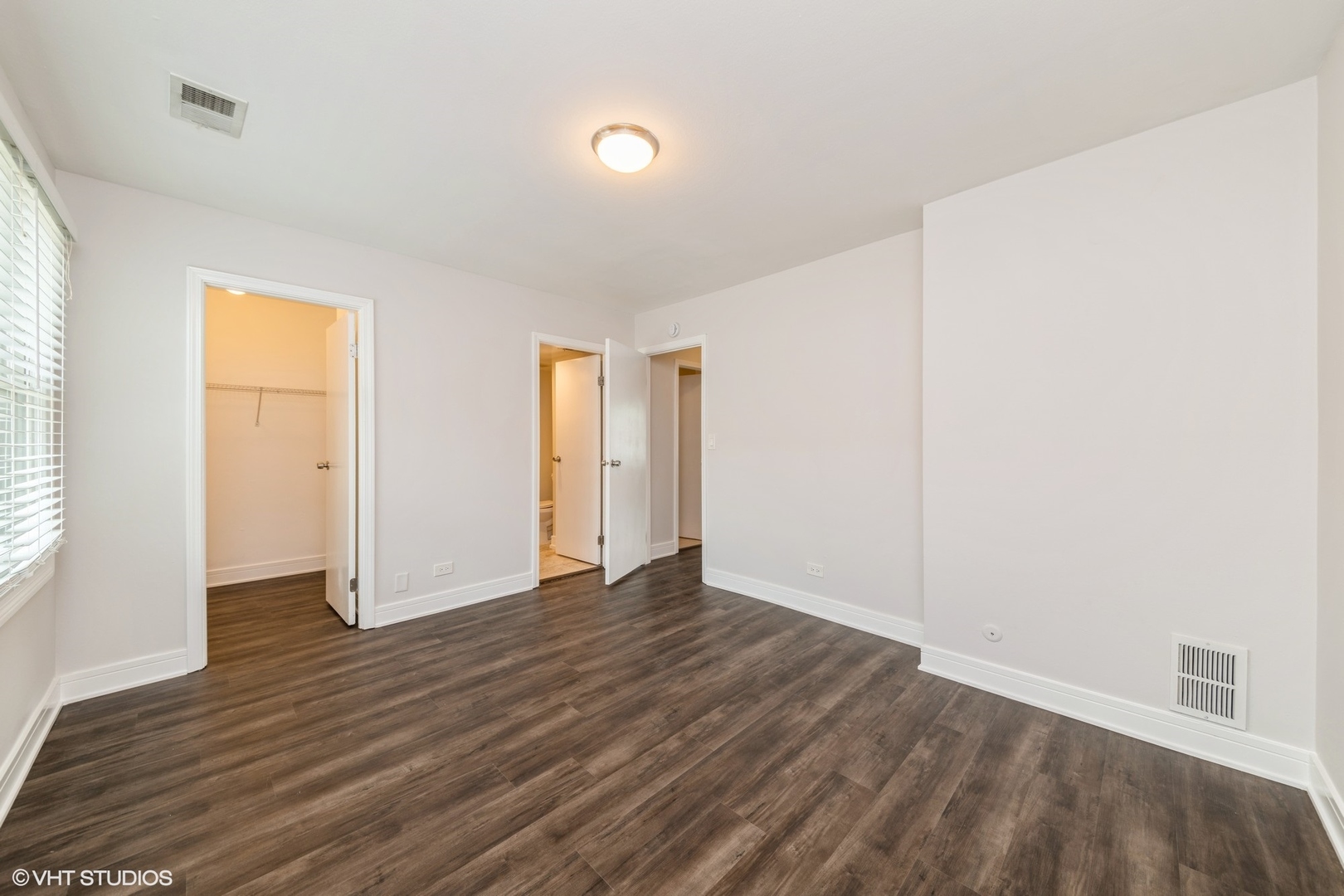 1841 SESSIONS WALK Drive Unit: 1841