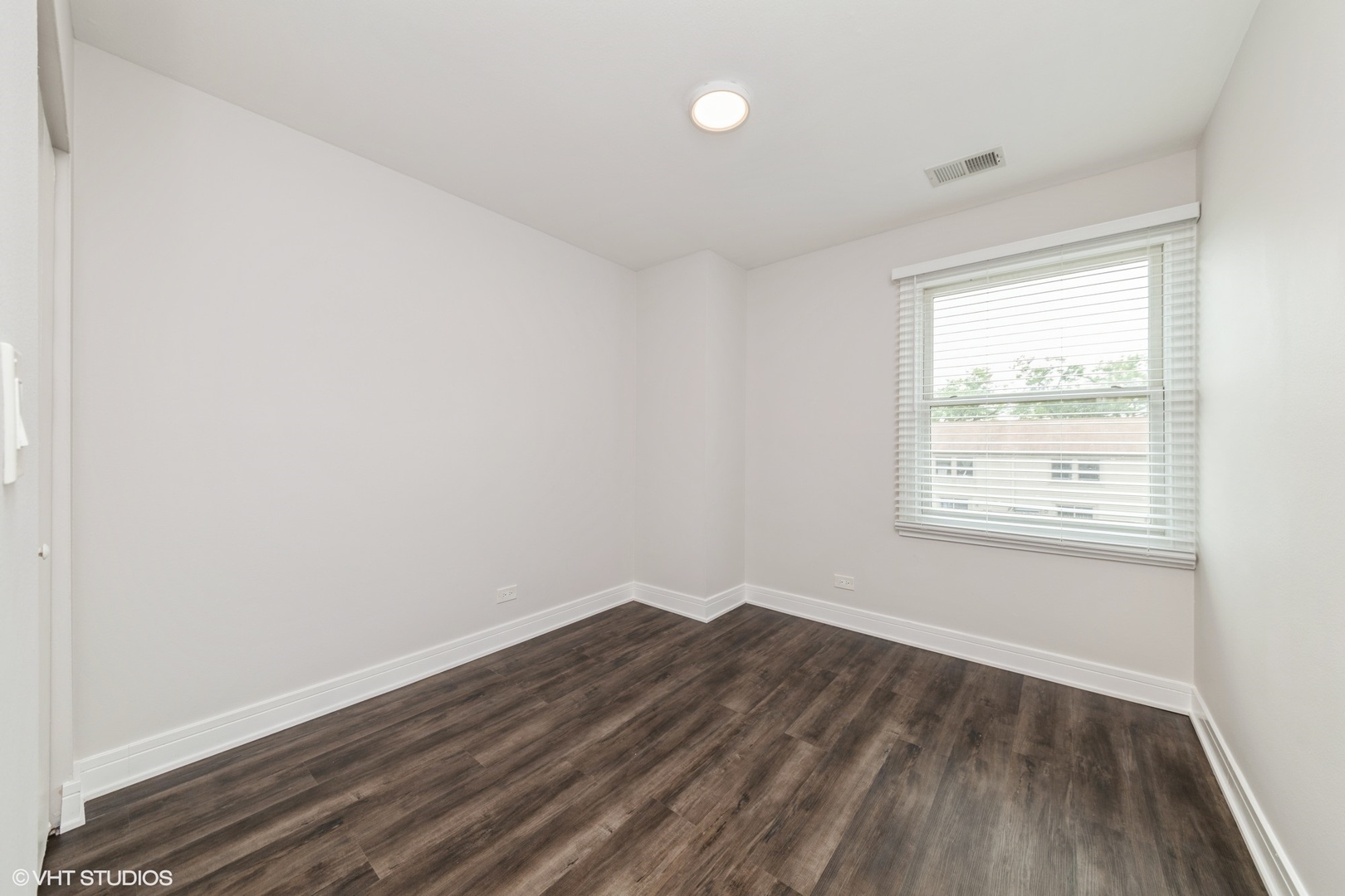 1841 SESSIONS WALK Drive Unit: 1841