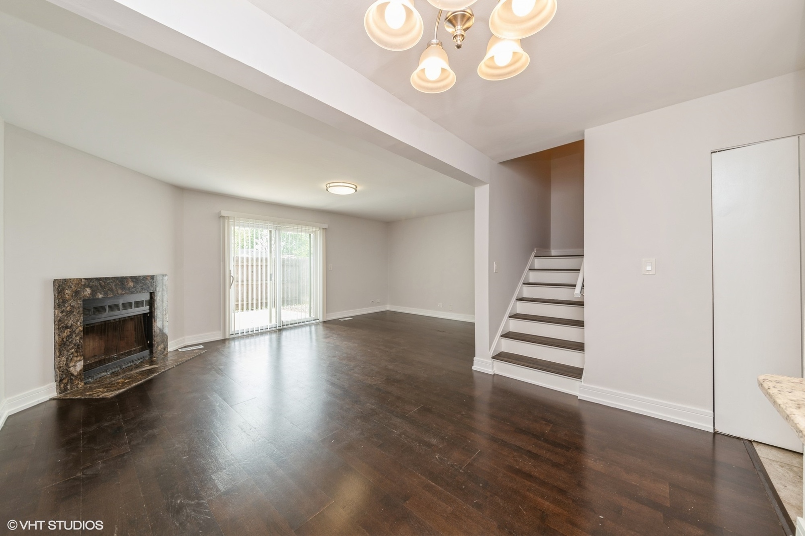 1841 SESSIONS WALK Drive Unit: 1841