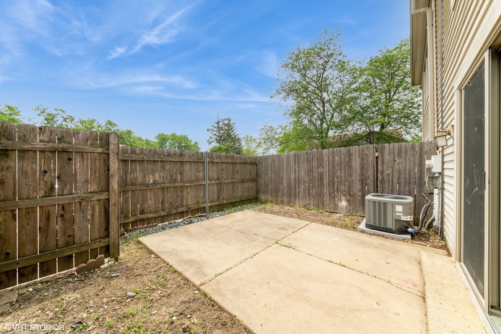 1841 SESSIONS WALK Drive Unit: 1841