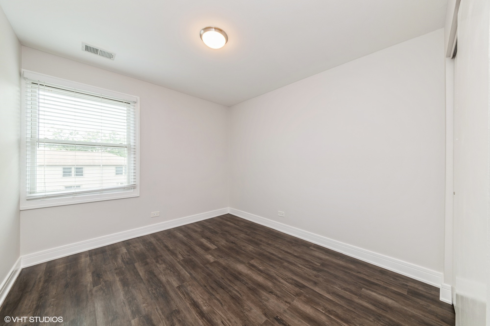 1841 SESSIONS WALK Drive Unit: 1841