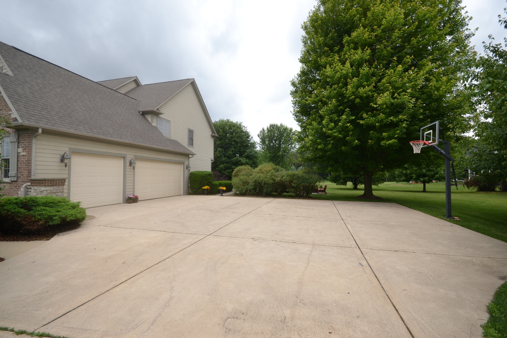 15N502 Prairie Hill Circle